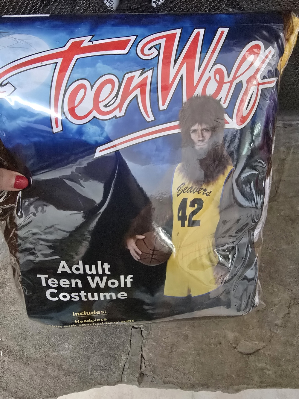 Teen Wolf Adult Costume - Yellow Beavers Jersey with Wolf Headpiece